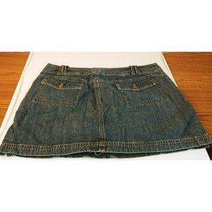 New York & Company Size 16 Women Stretch Denim Blue Jean Shorts/ Skirt  Pockets